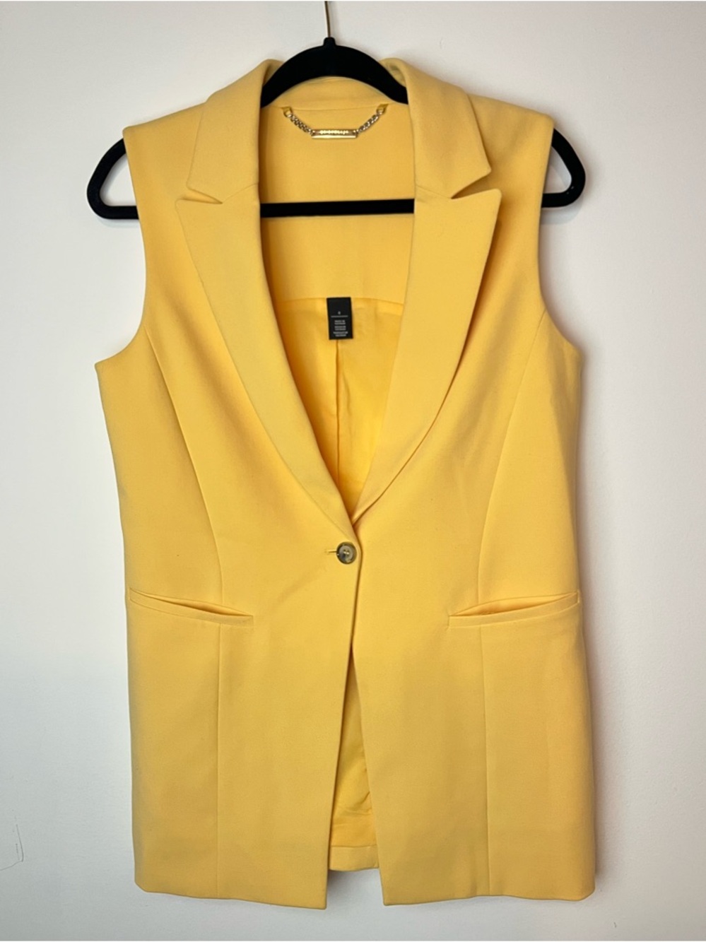 Sleeveless Blazer